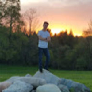 Meet your Posher, Evan